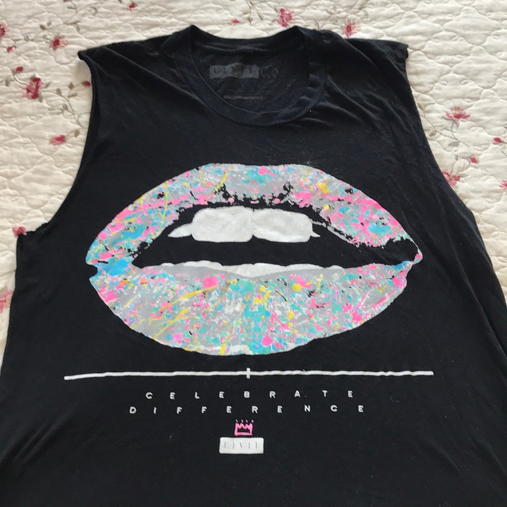 Cut off tank top